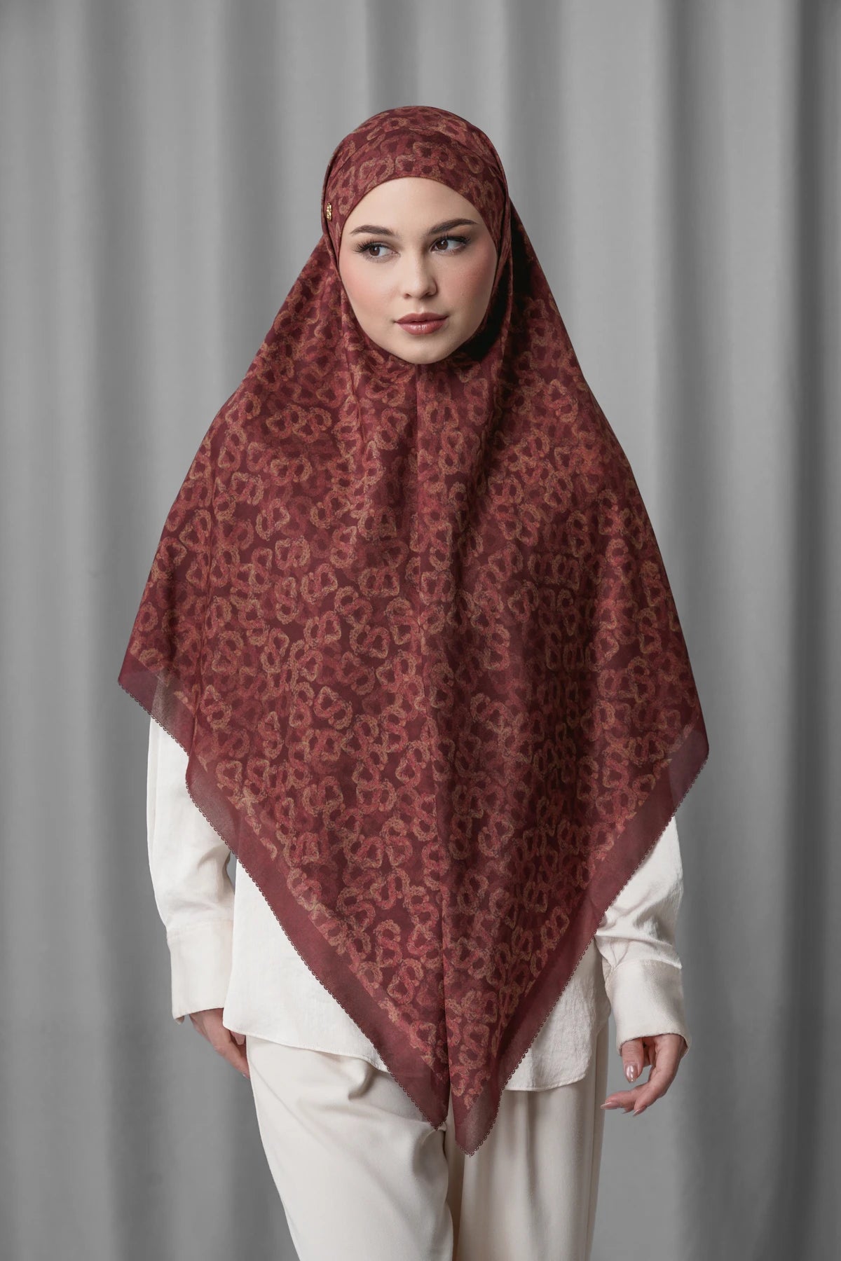 Samla de Fleur Tie Back Square - Red Mahogany