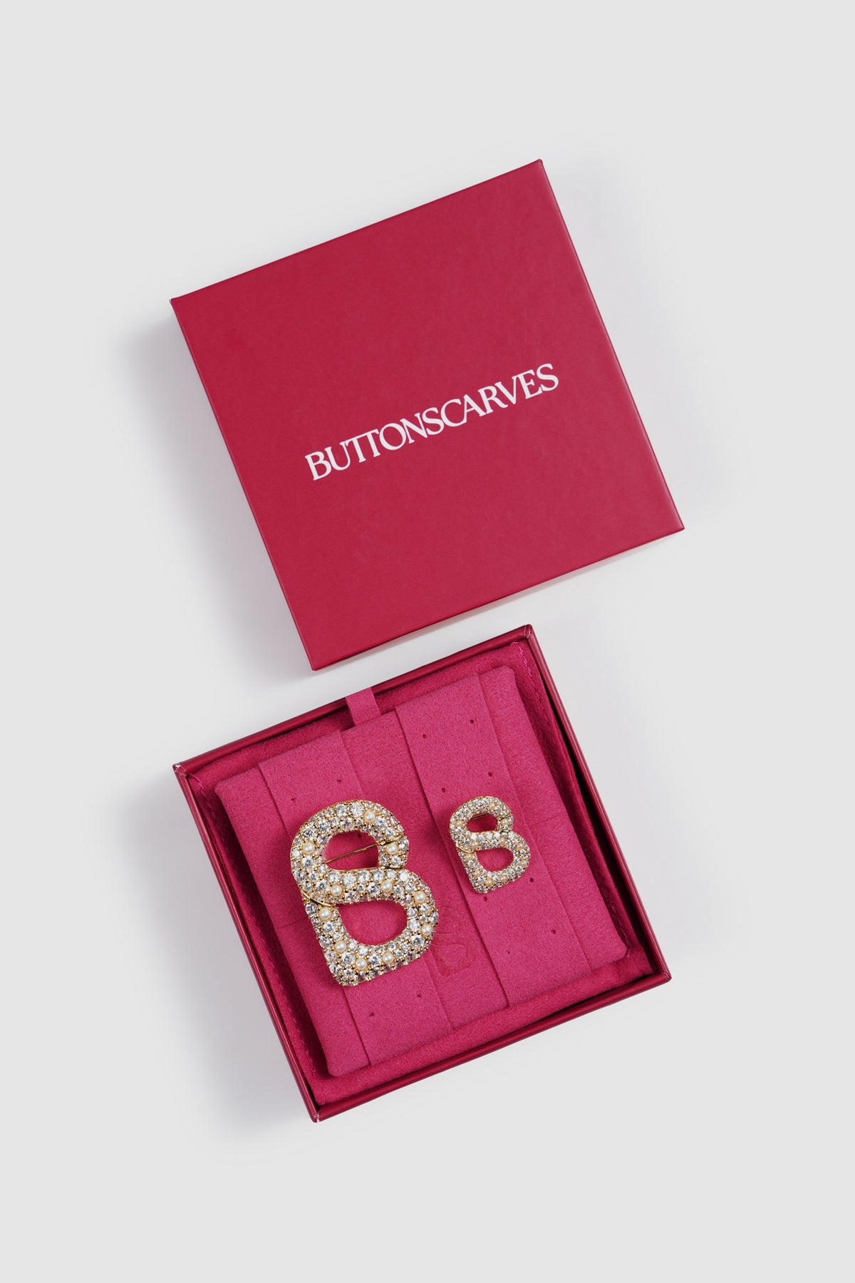 Signature Gala Brooch Package - Gold