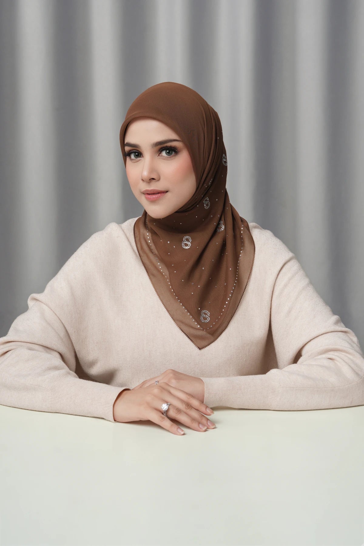 Everyday Glam Scarf - Cocoa