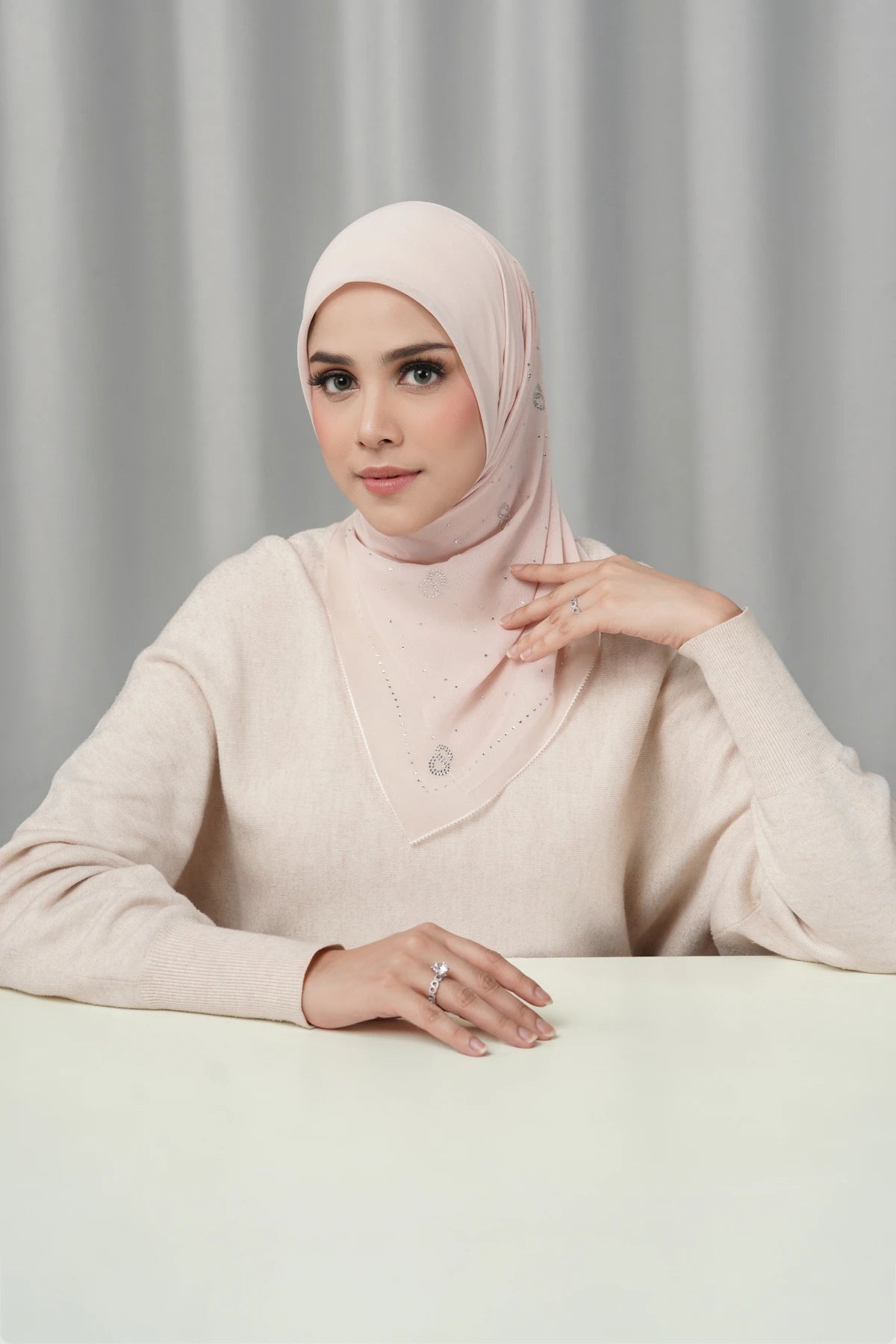 Everyday Glam Scarf - Crystal Pink