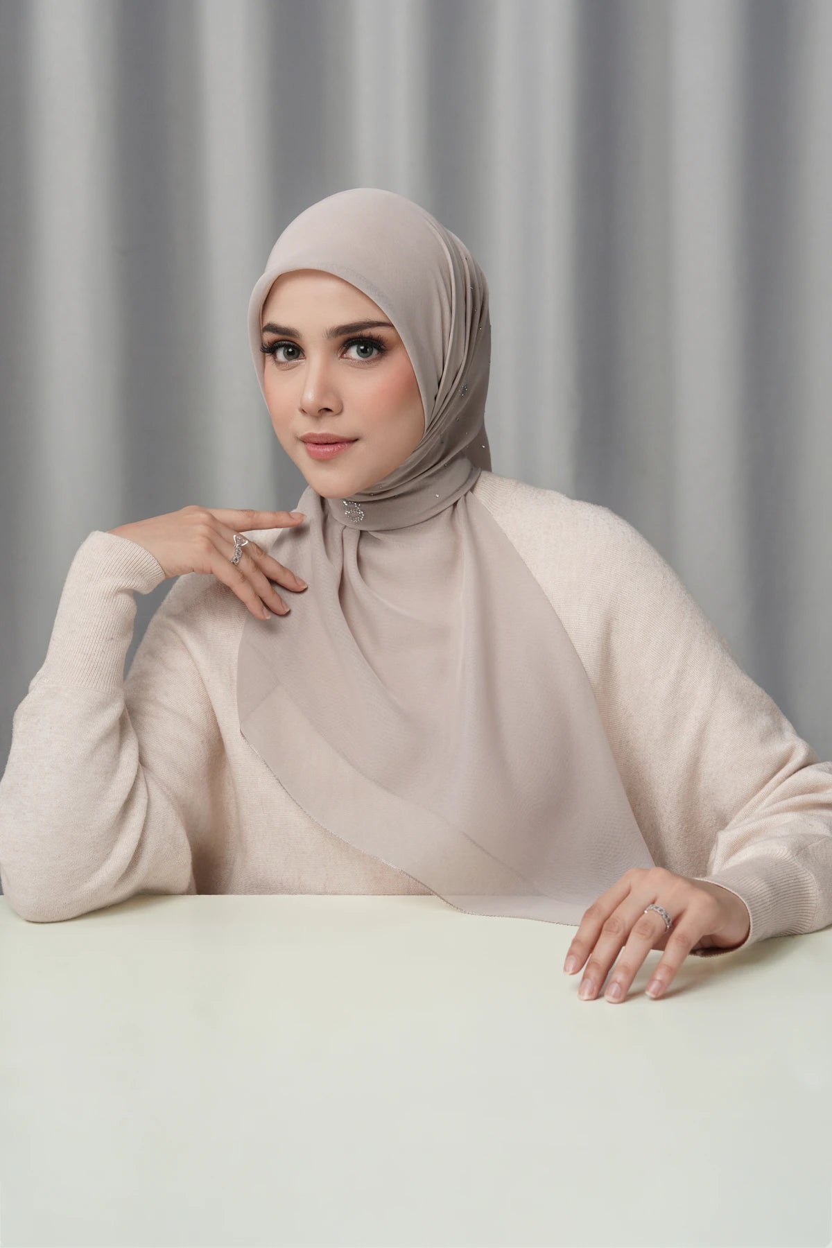 Everyday Glam Scarf - Oxford Tan