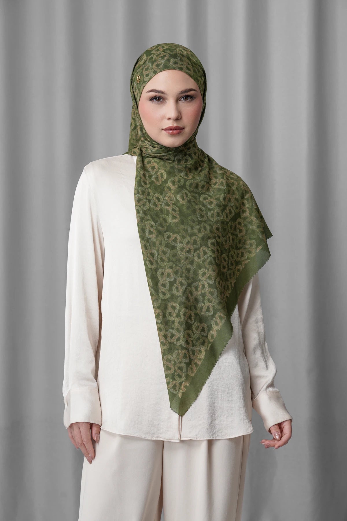 Samla de Fleur Tie Back Square - Deep Olive