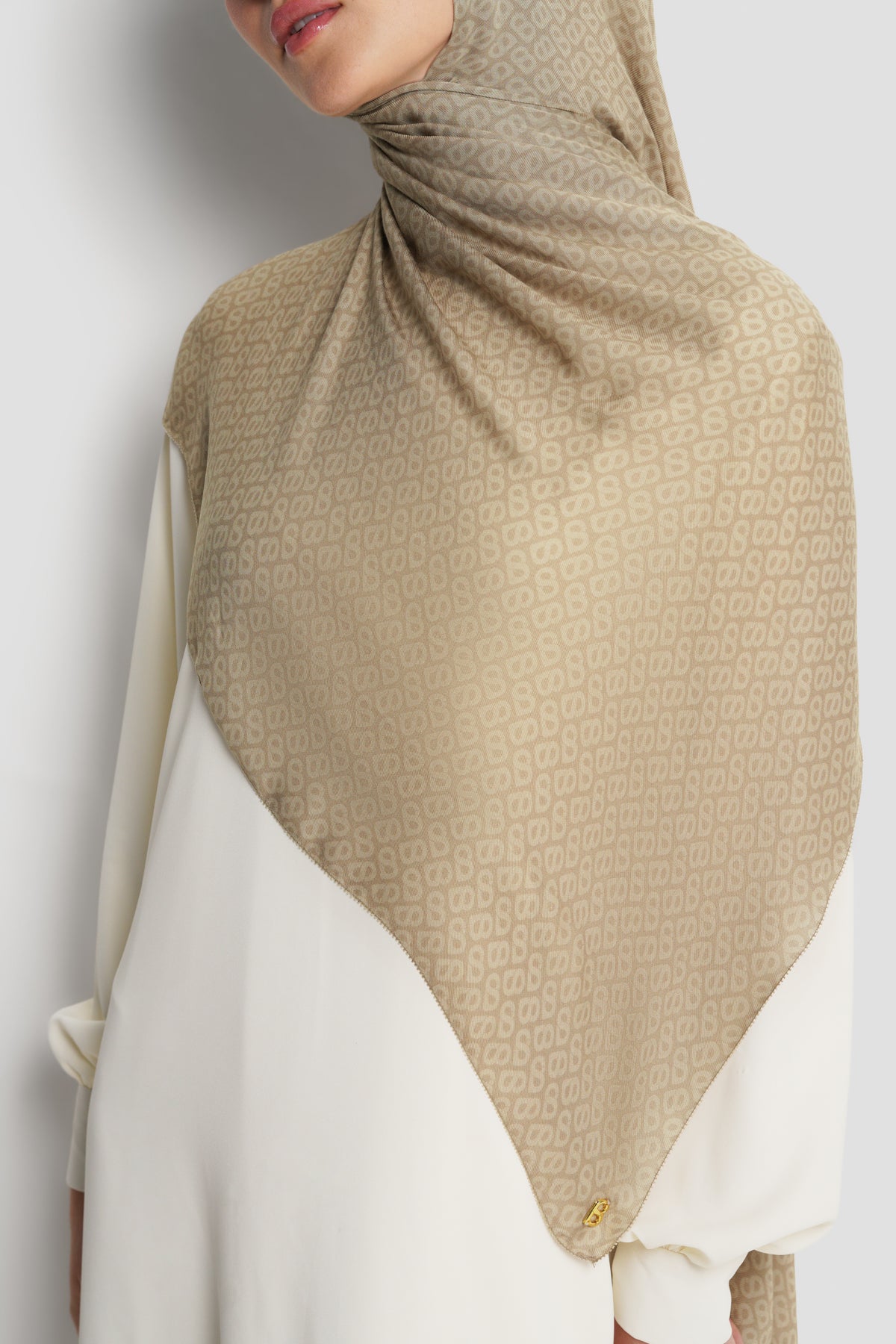 Tapis Viscose Shawl - Chinchilla