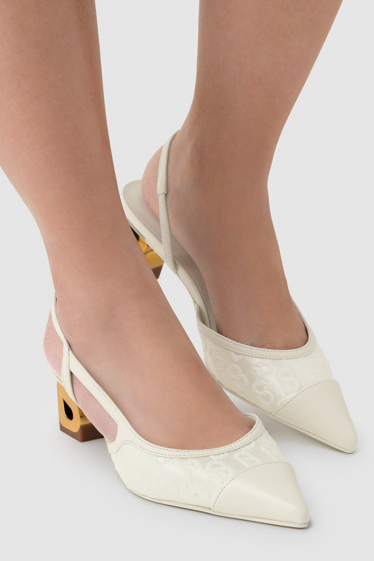 Signature Jacquard Be Heels - Broken White