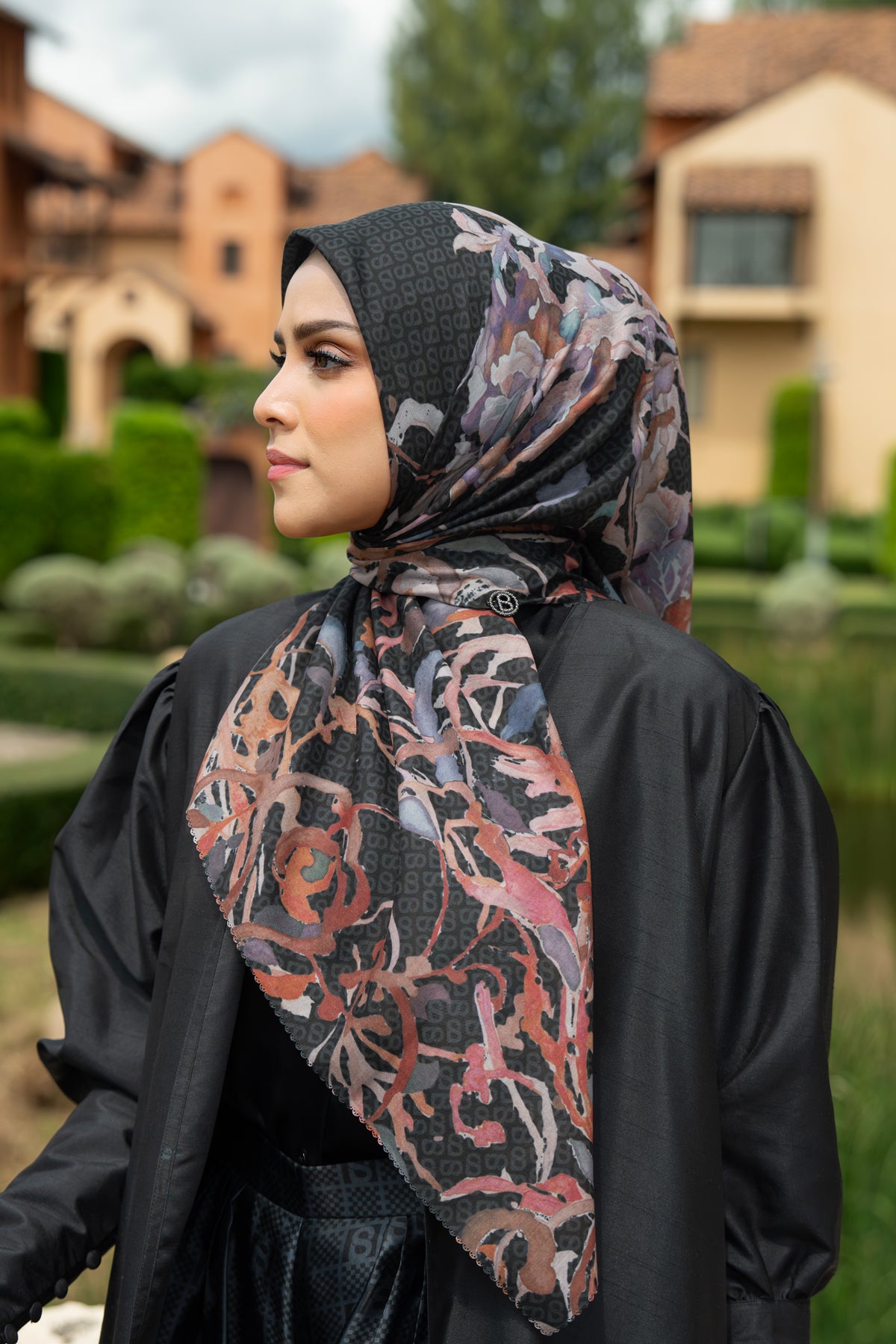 Velmora Square - Marker