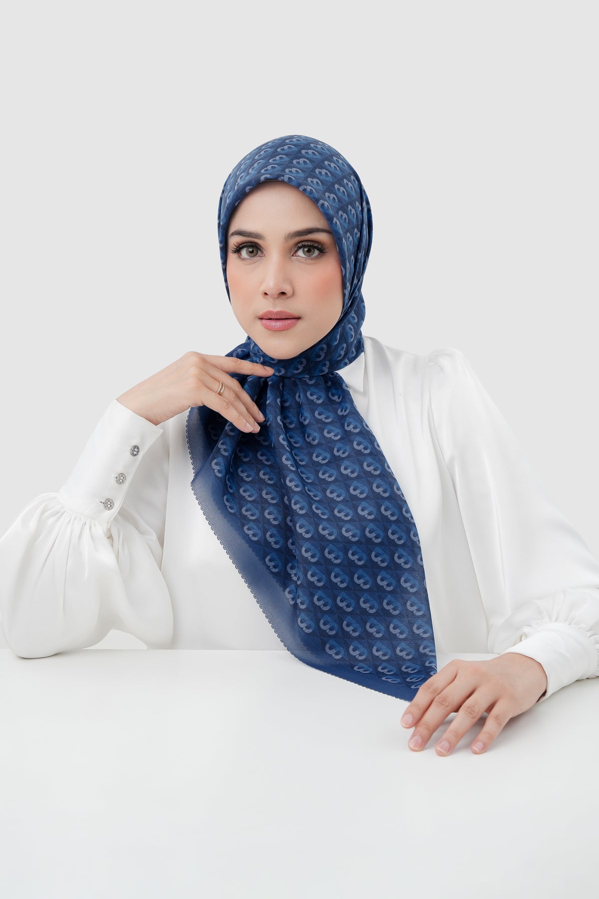 Prism Square - Blueberry