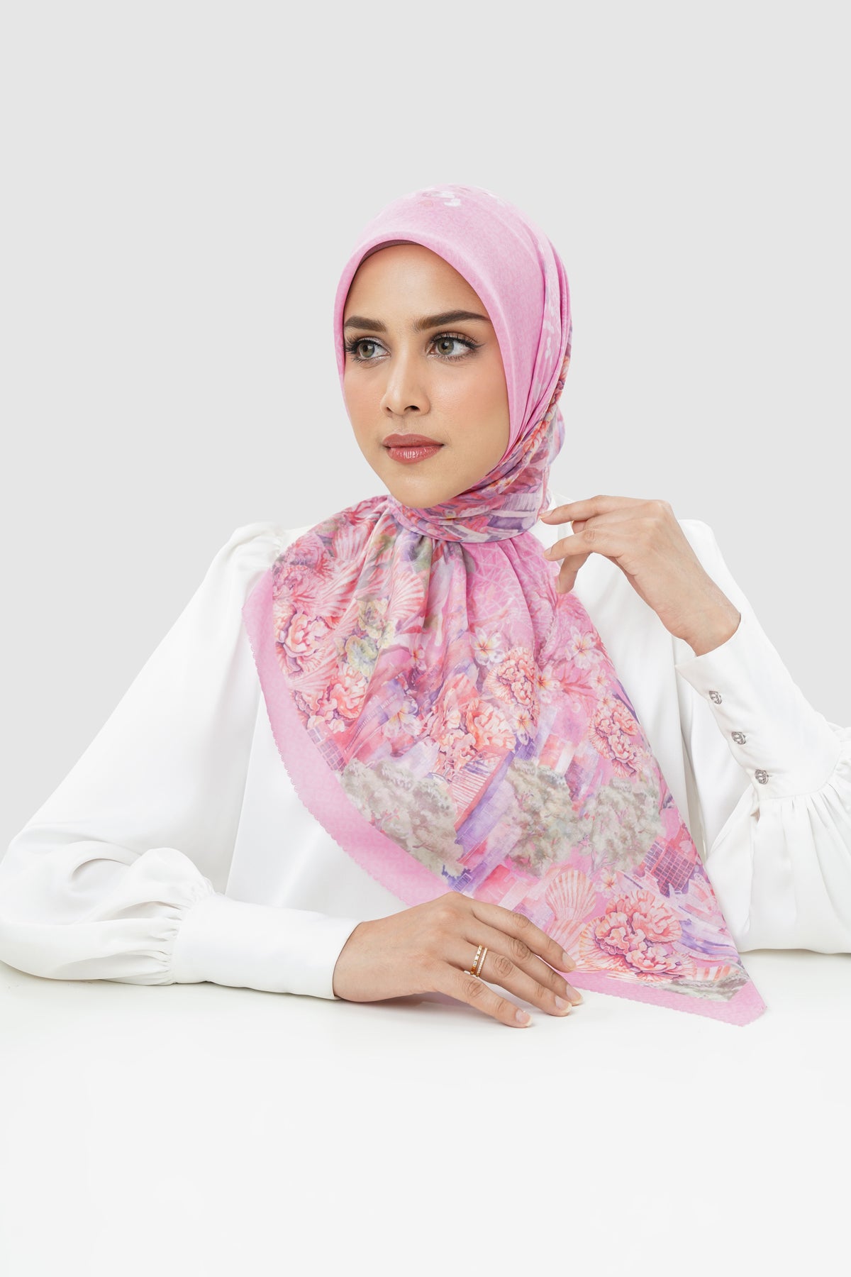 Singapore 2 Square - Rose Syrup