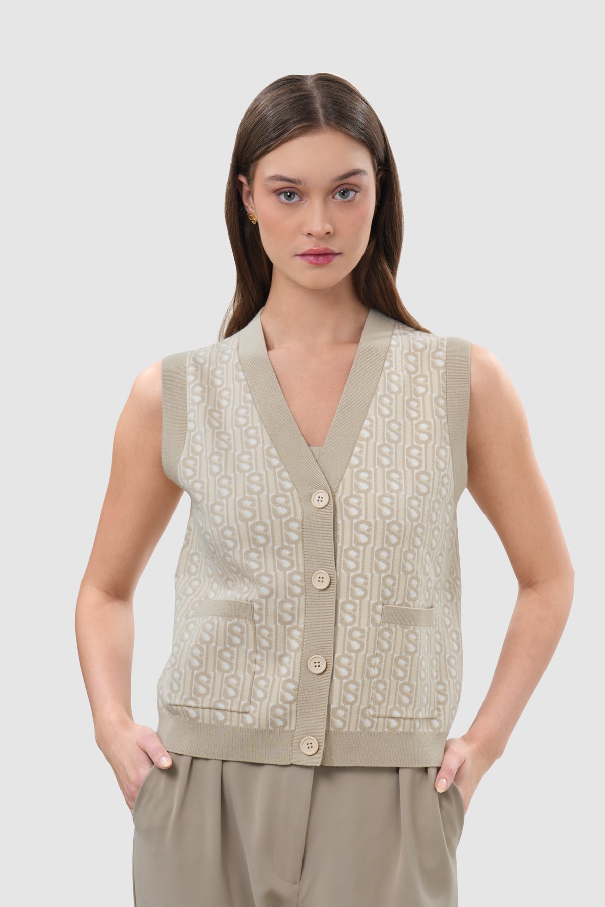 Leena Monogram Vest - Cream