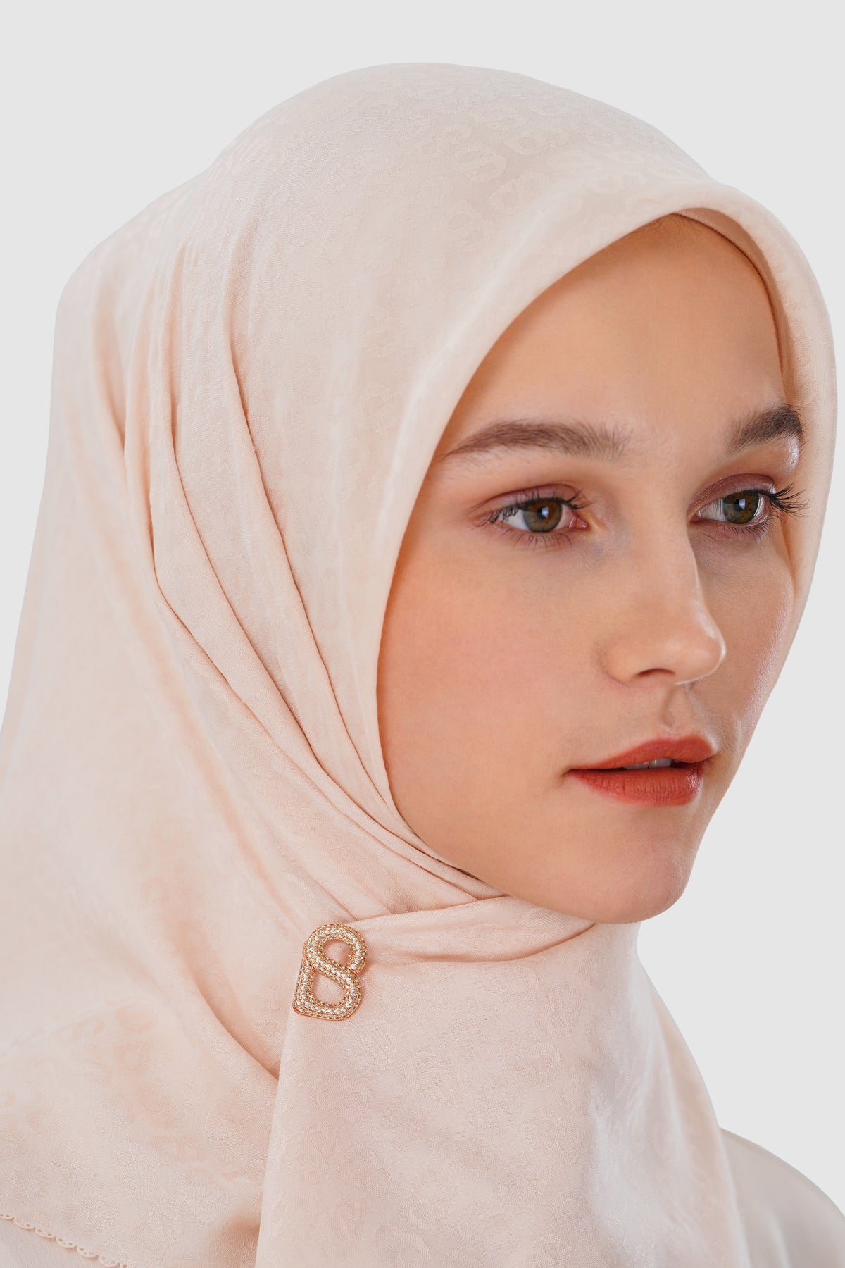 Petite Claire Brooch - Rose Gold