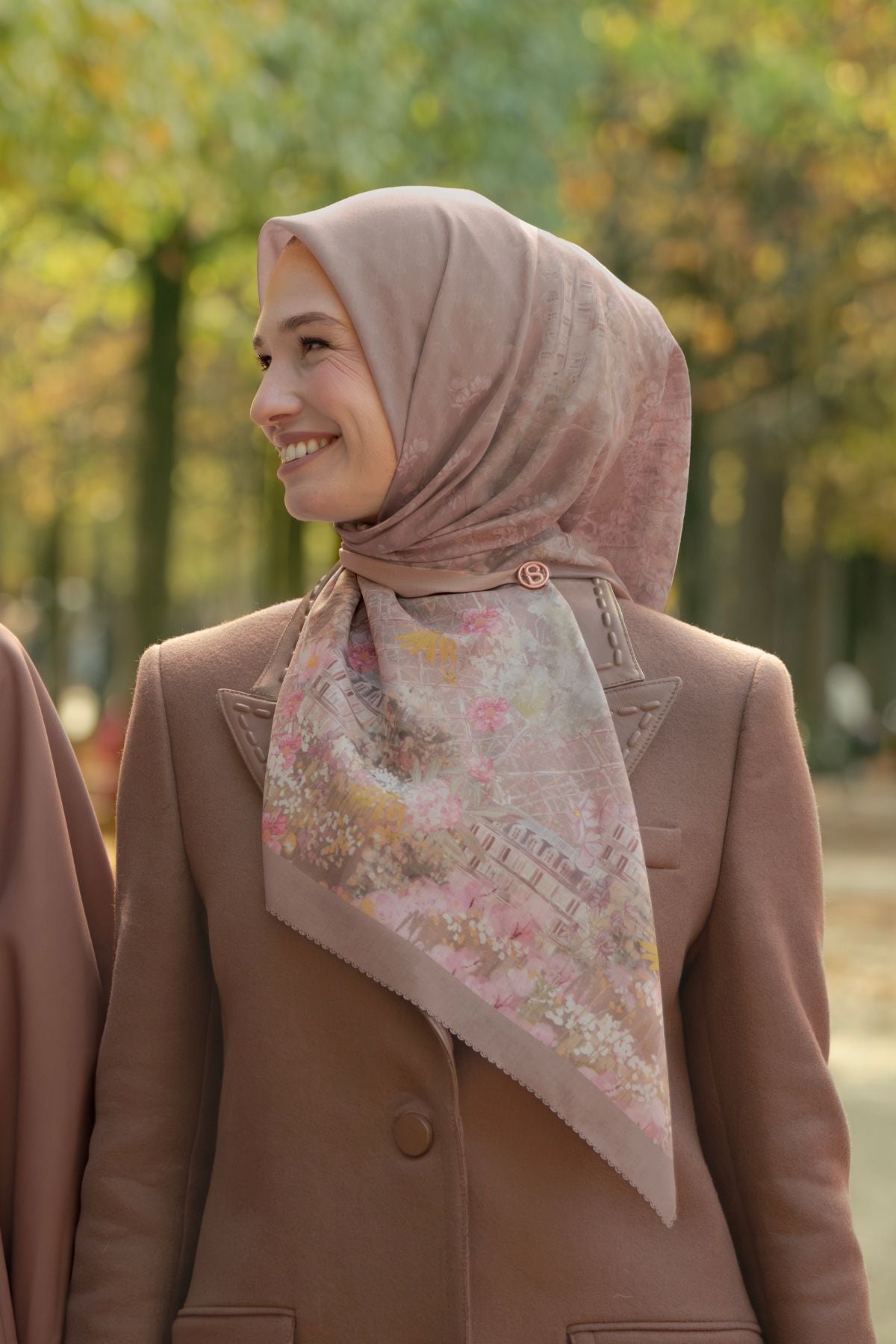 The Parisian 3.0 - Brunette