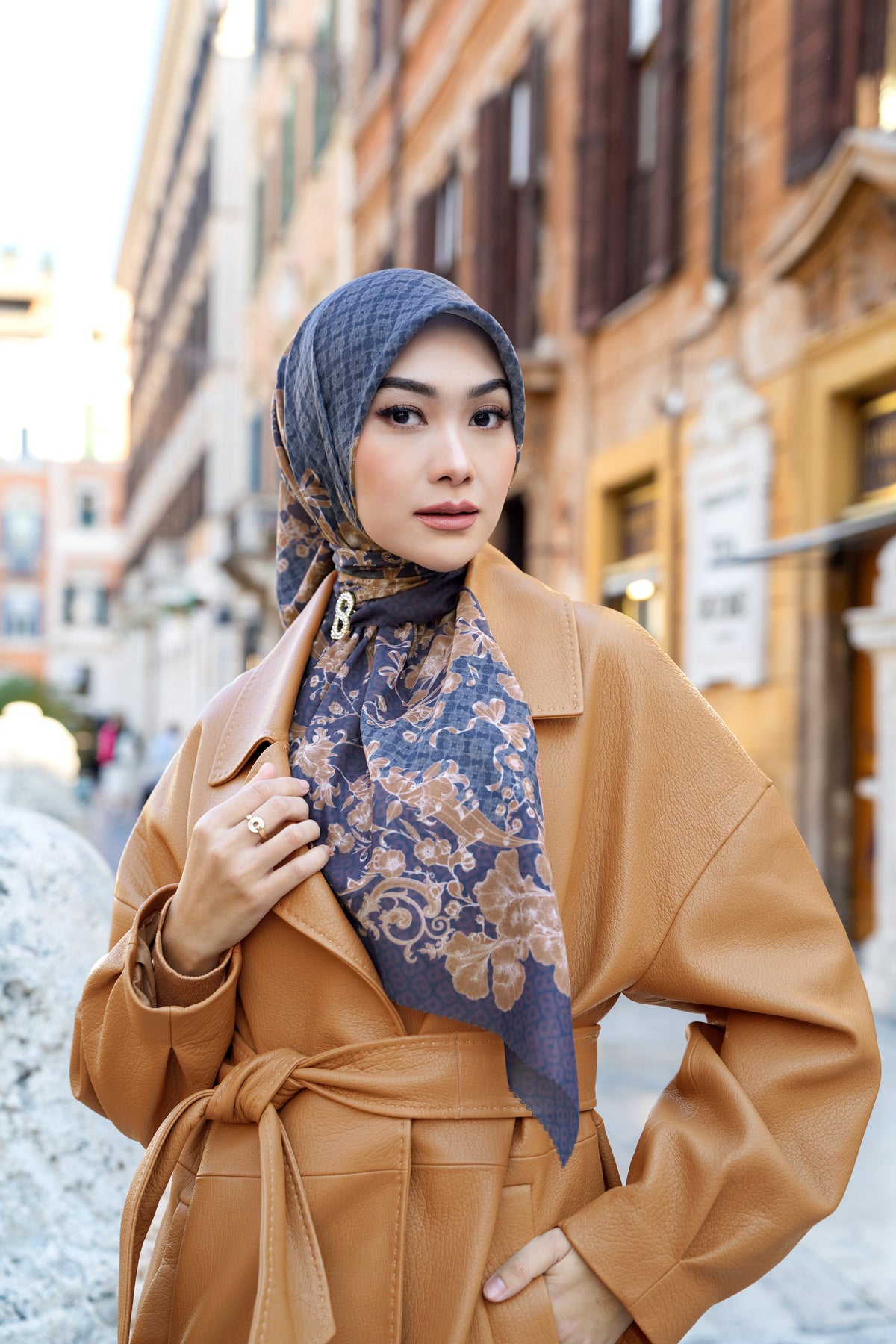 Nada 3 Square - Decorate