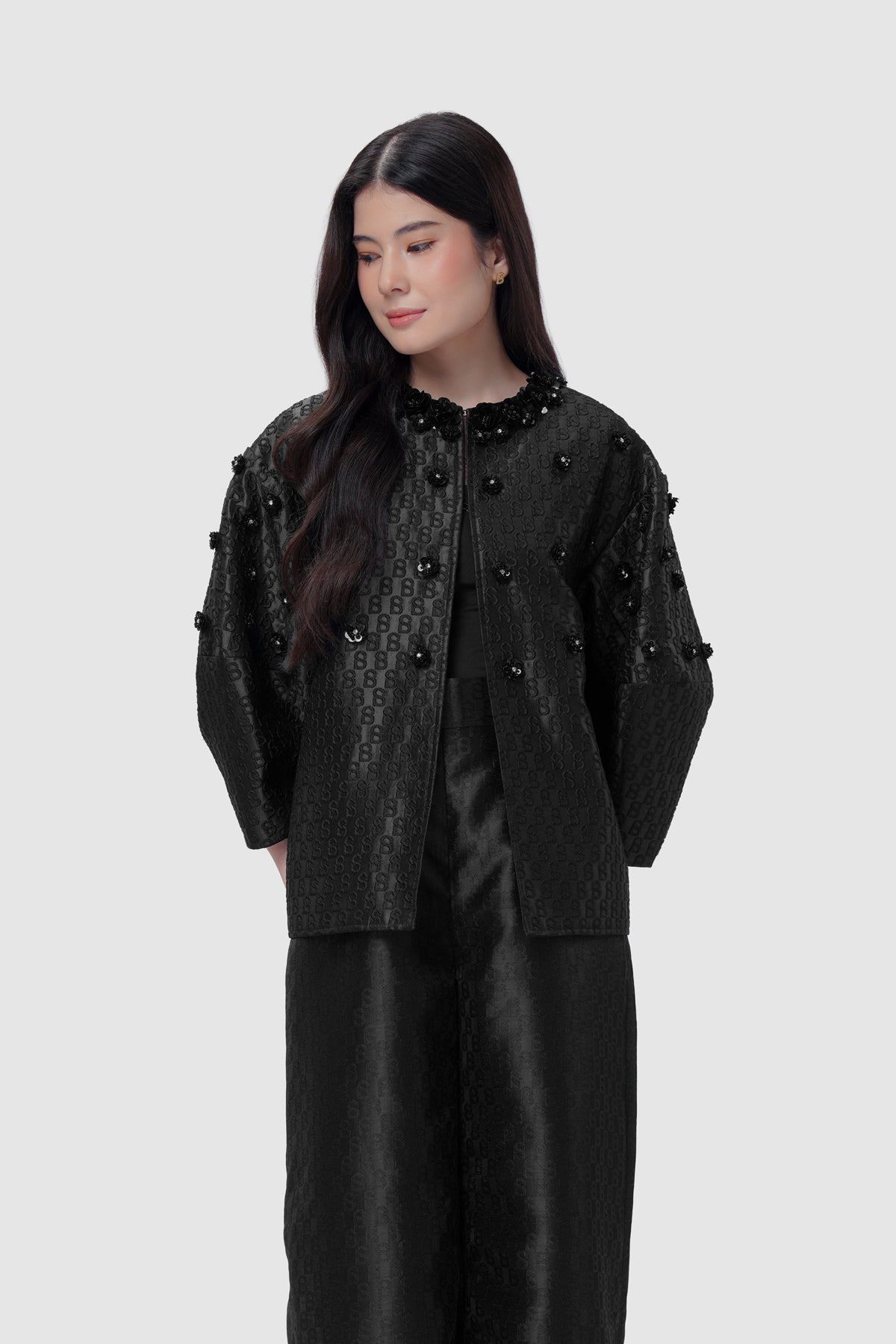 Signature Jacquard Beaded Outer - Eclipse