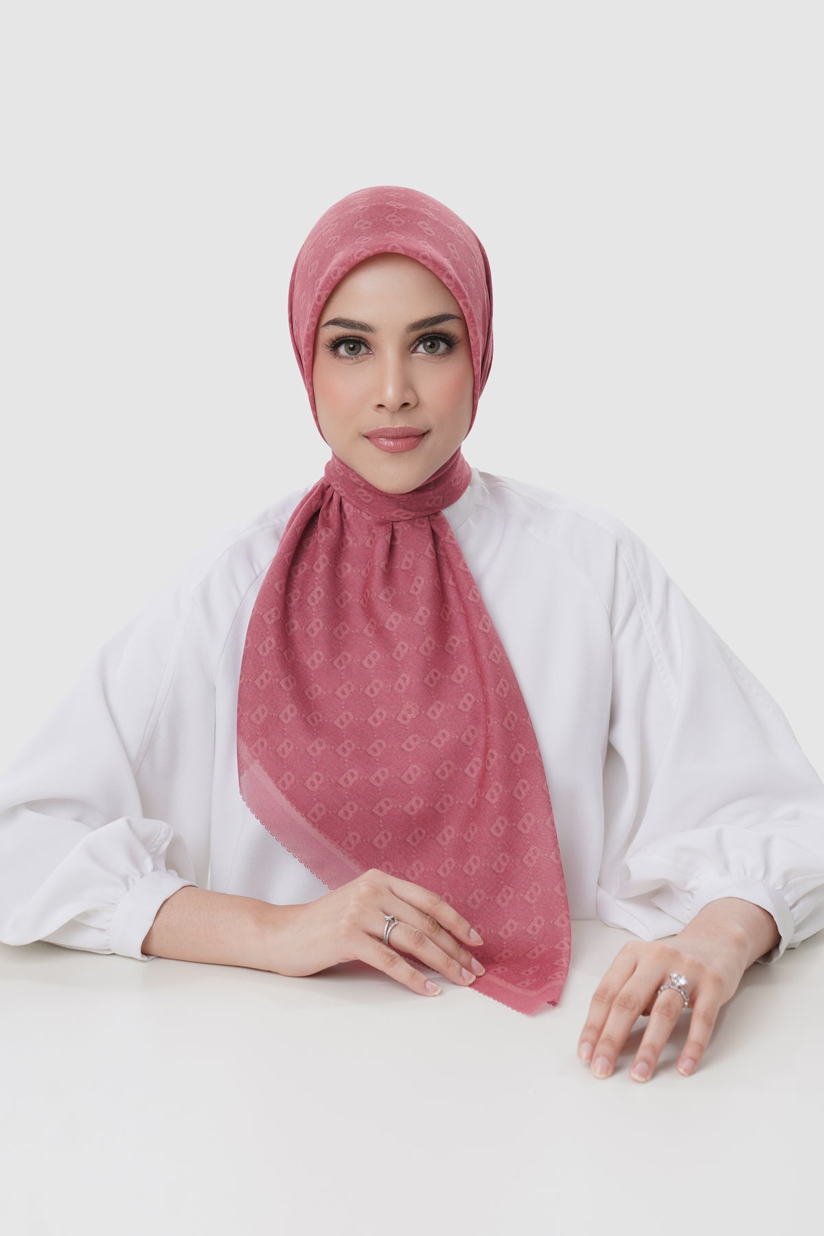 Beverly Square - Slate Rose