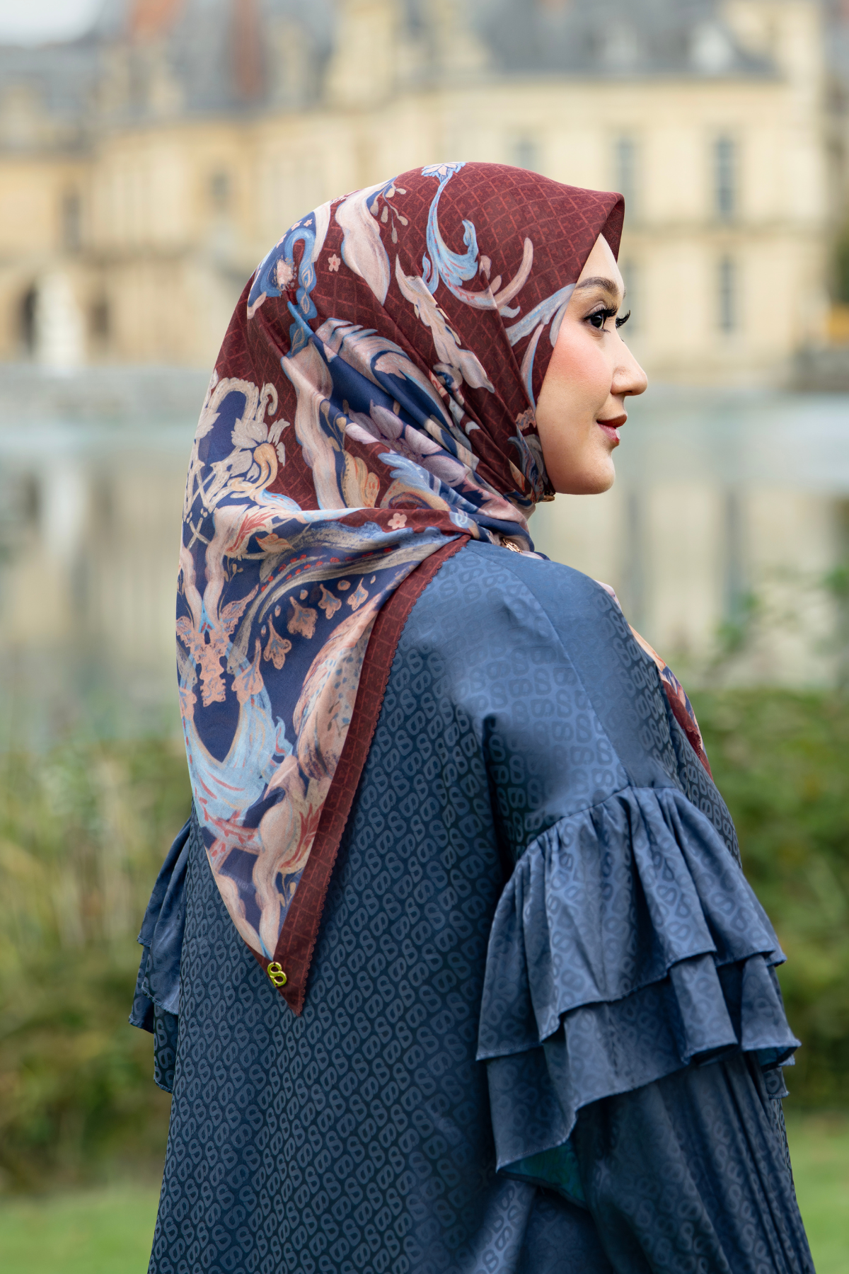 Autograph 3.0 Voile Square - Embroidery