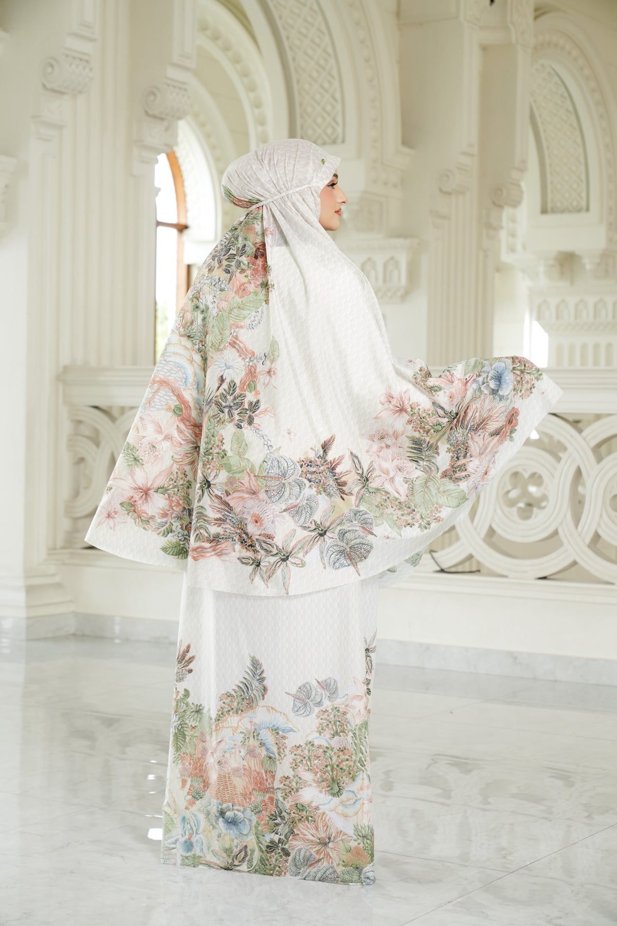Forestis Capsule Prayer Robe - Linen