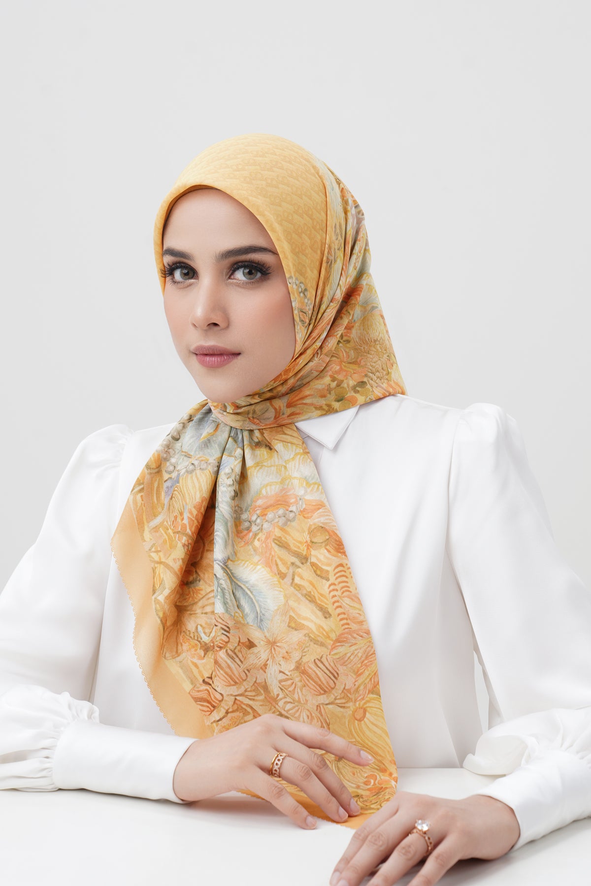 Forestis Square - Honey