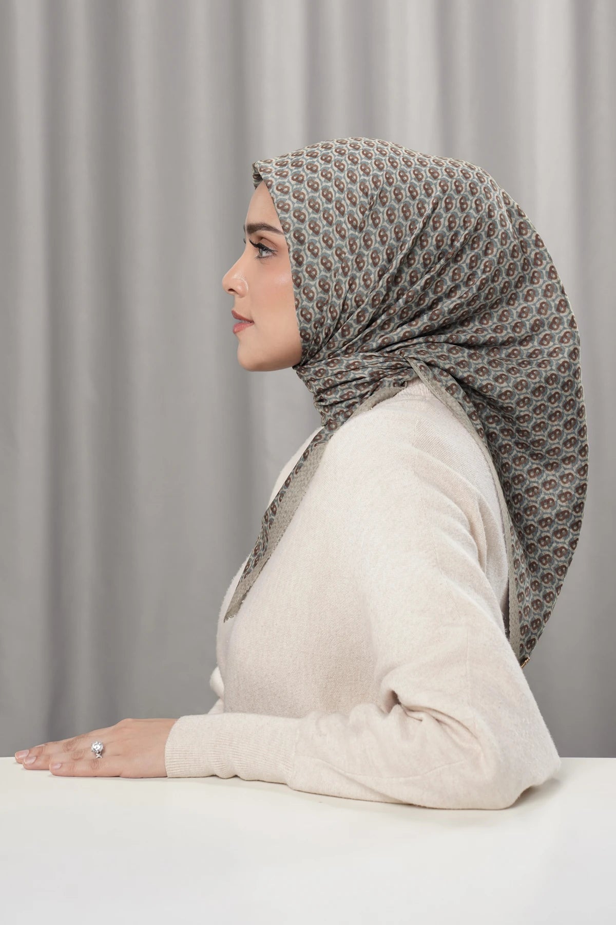 Axis Square - Feather Gray