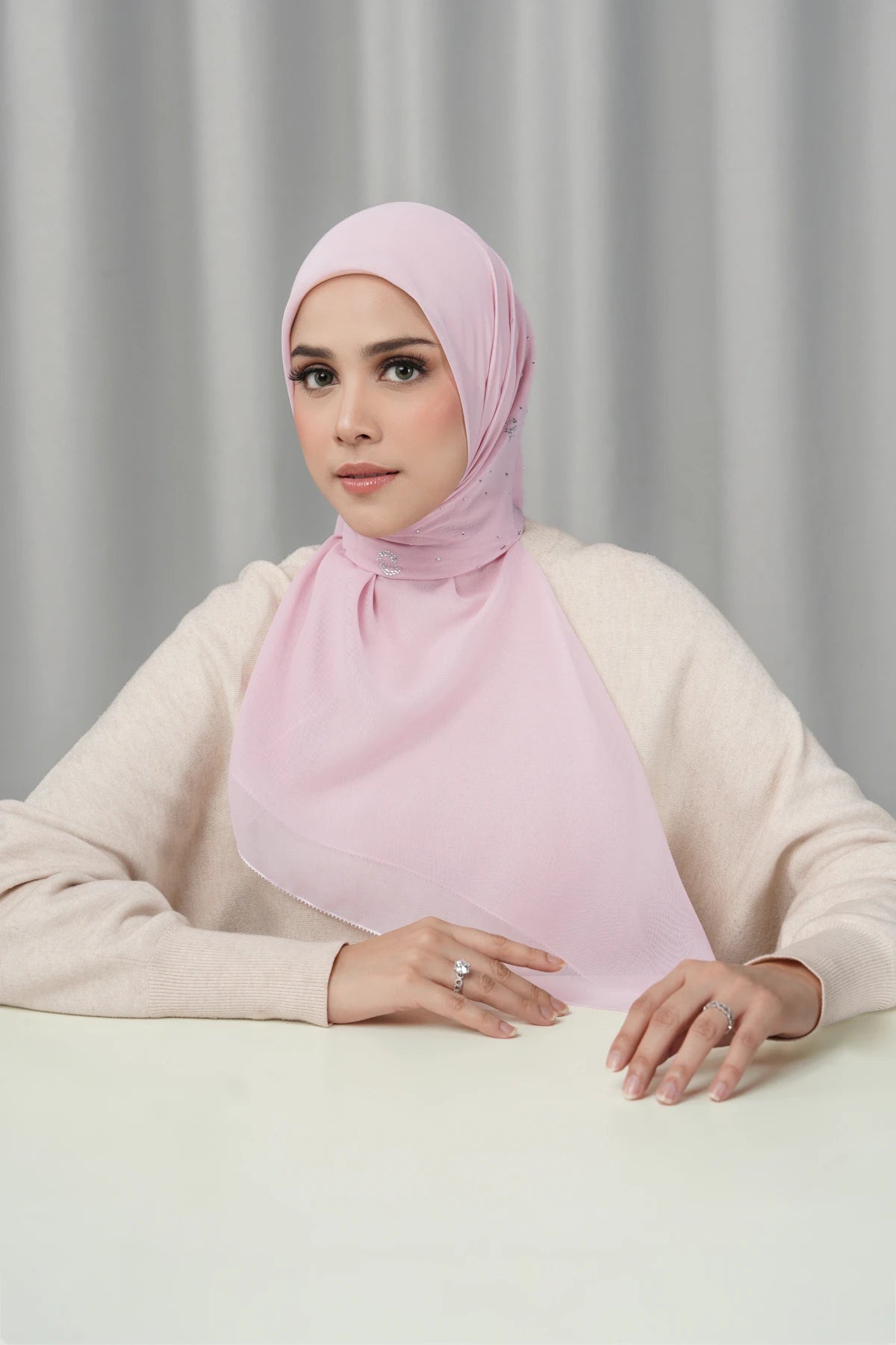 Everyday Glam Scarf - Dusty Pink