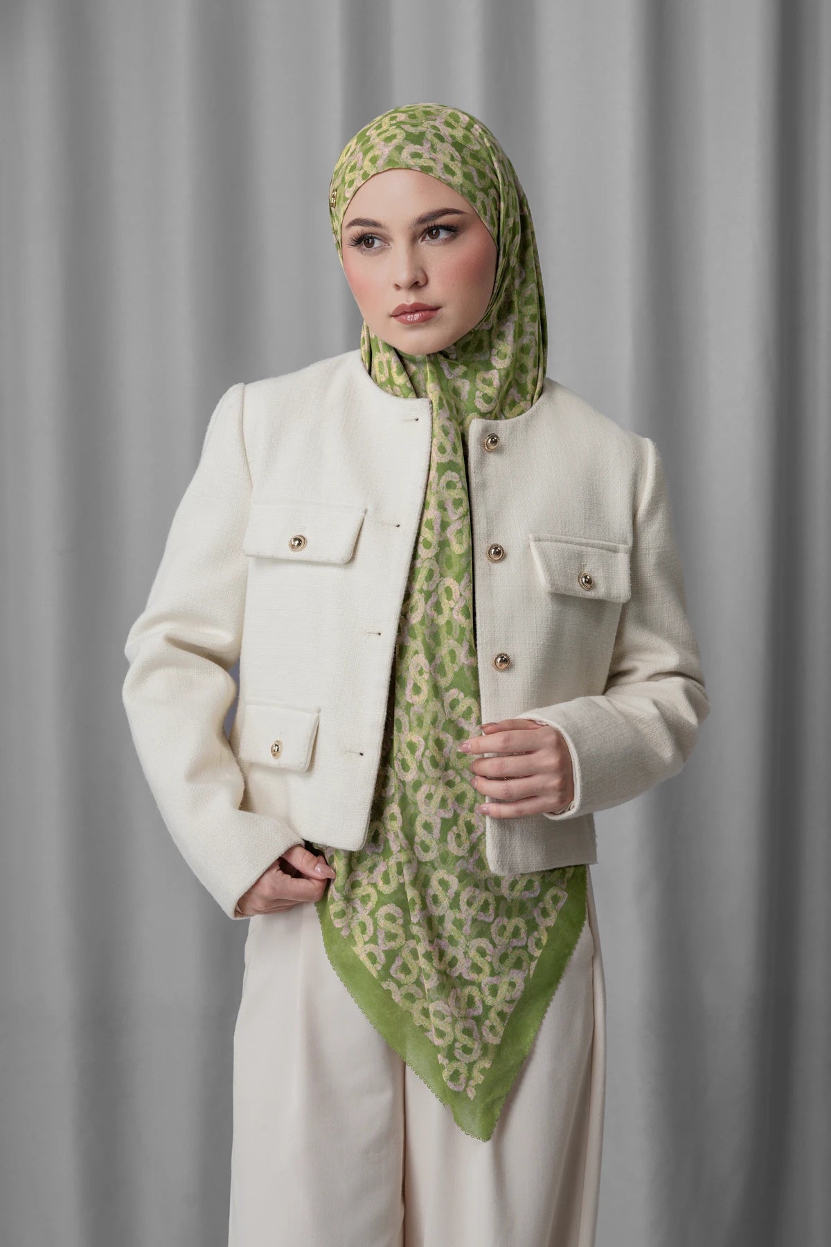 Samla de Fleur Tie Back Square - Olive Branch