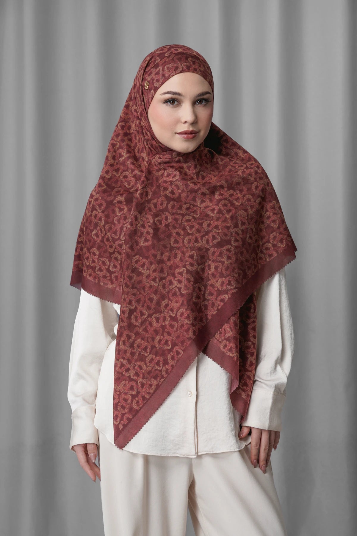 Samla de Fleur Tie Back Square - Red Mahogany