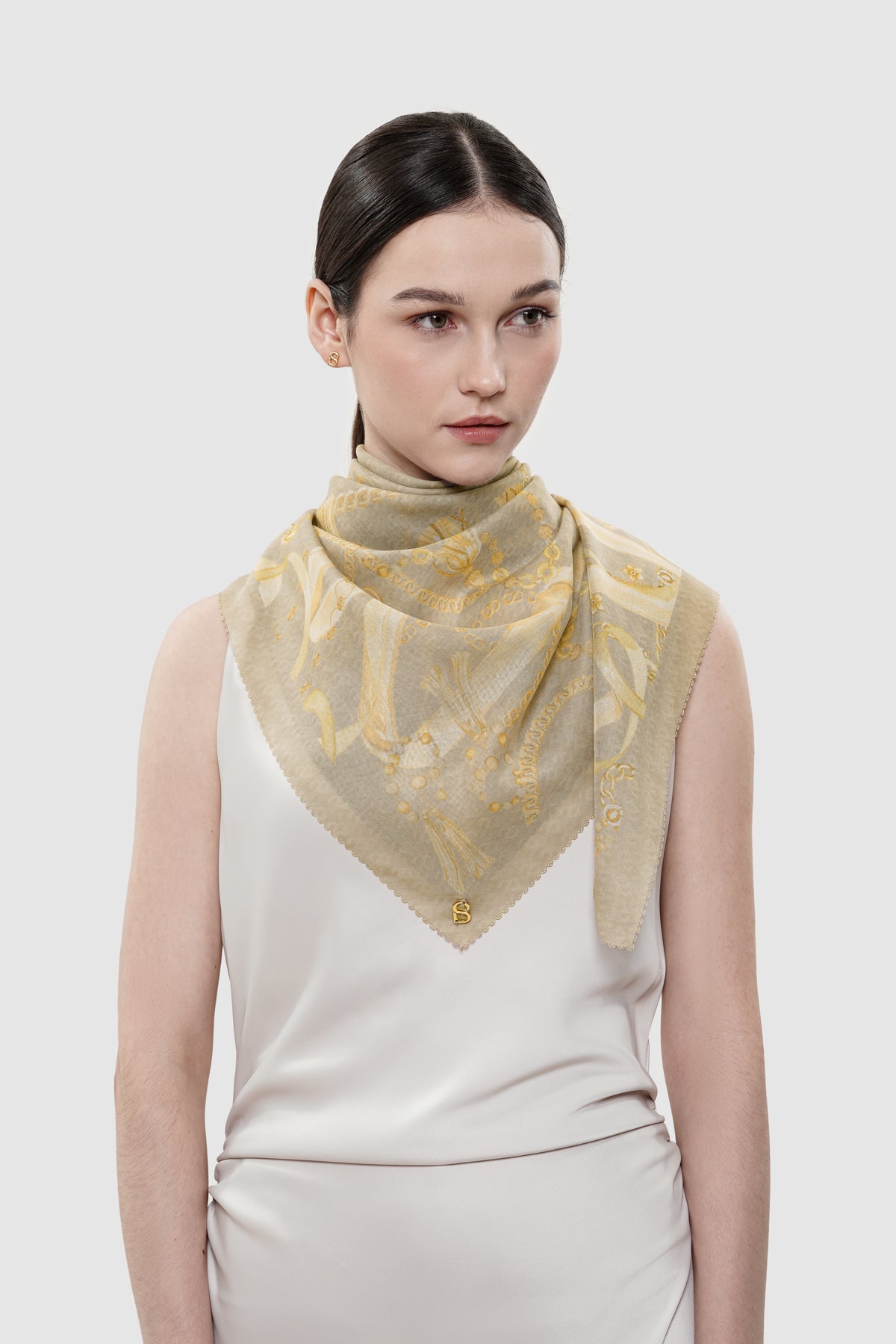 Signature Chain Square - Graphite