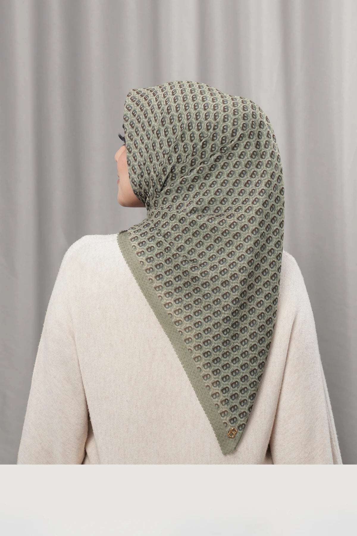 Axis Square - Stone Gray