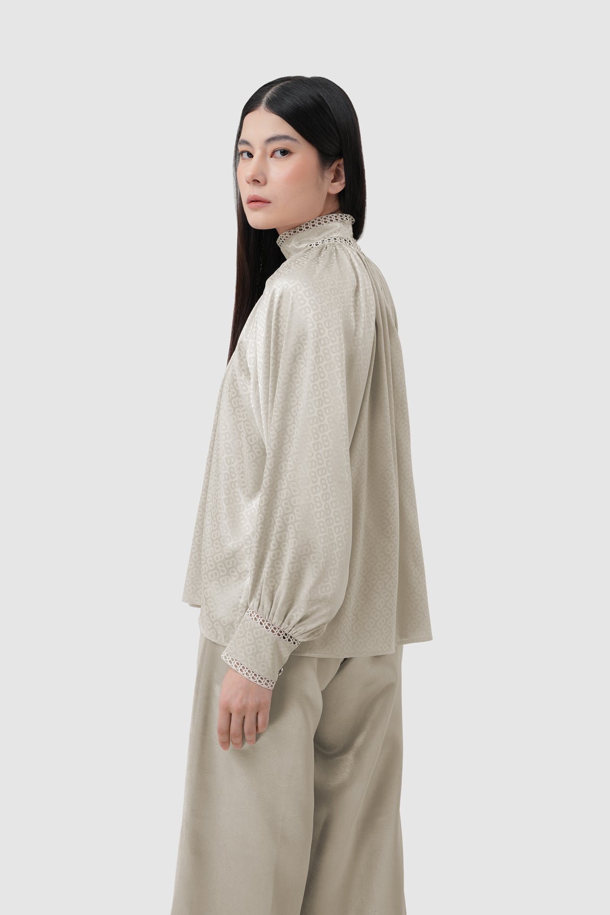 Elora Tapis Ruffle Blouse - Wheat