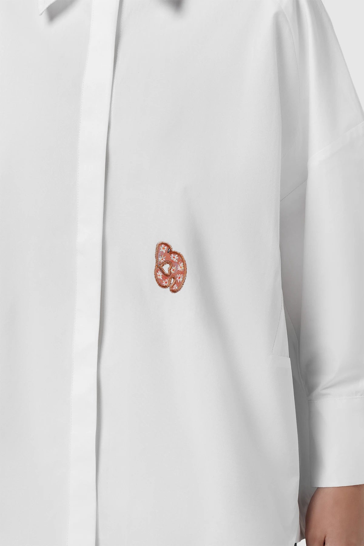 nagita cotton shirt in white by buttonscarves x nagita slavina embroidered nagita monogram patch detail