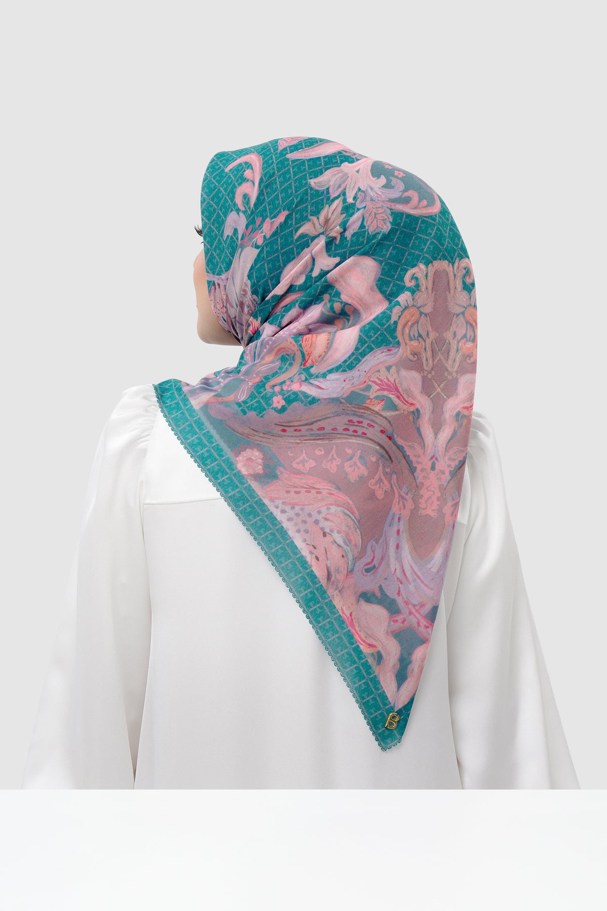 Autograph 3.0 Voile Square - Tapestry