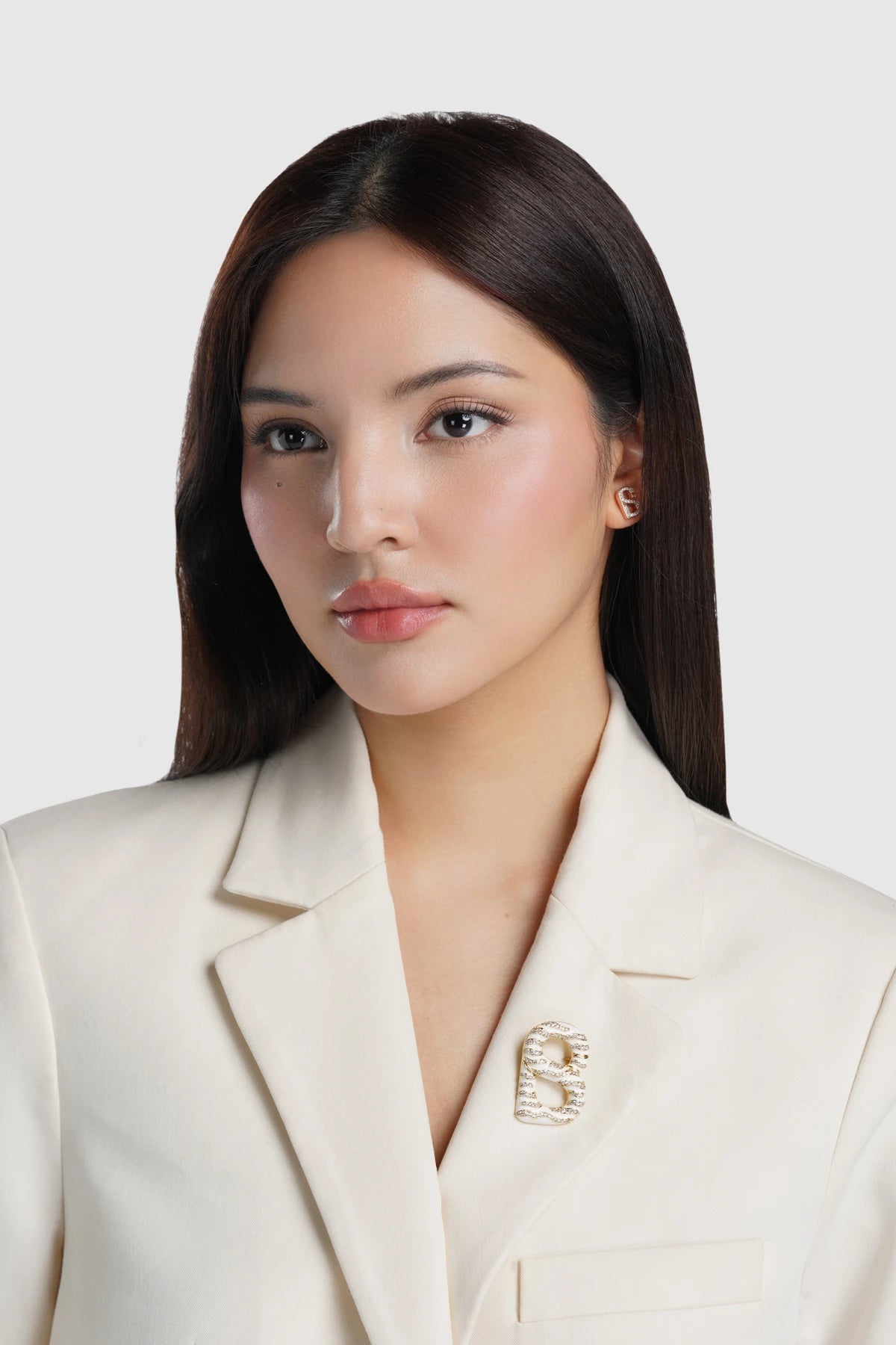 Signature Maris Brooch - White