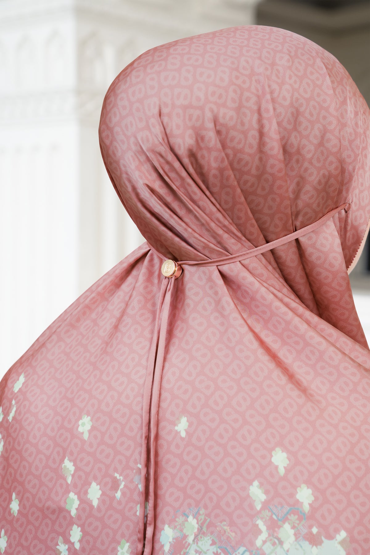 Moroccan Prayer Robe - Azalea