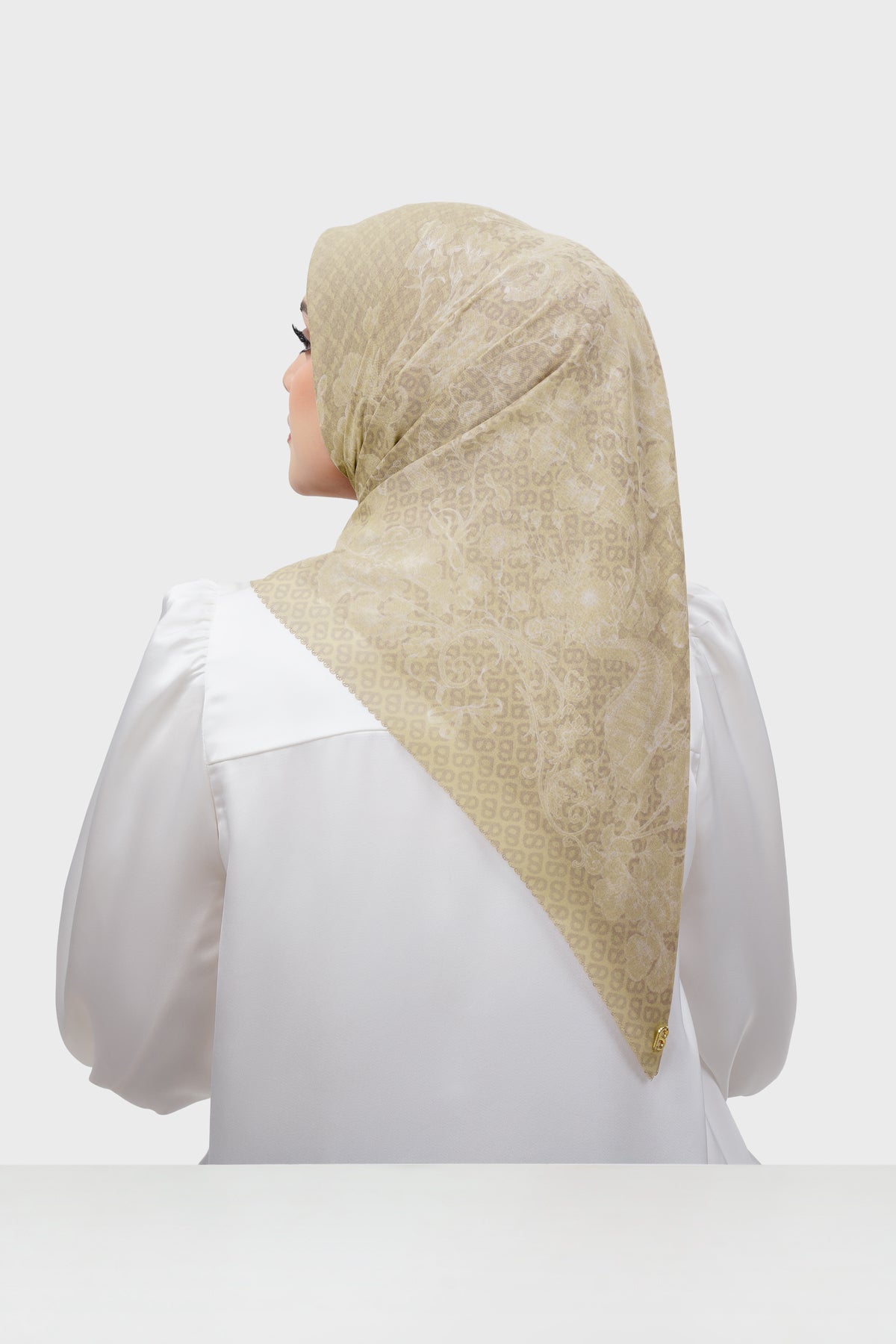 Nada 3 Square - Cooking