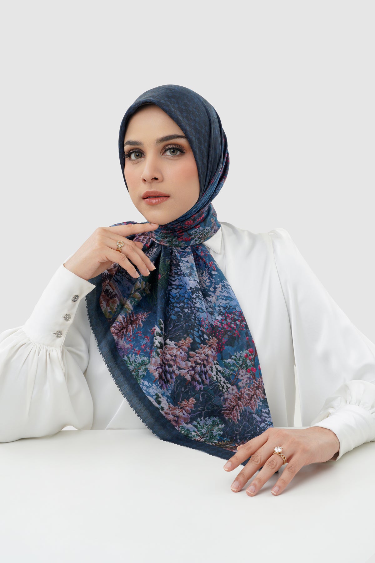 Holiday 3 Jacquard Voile - Midnight