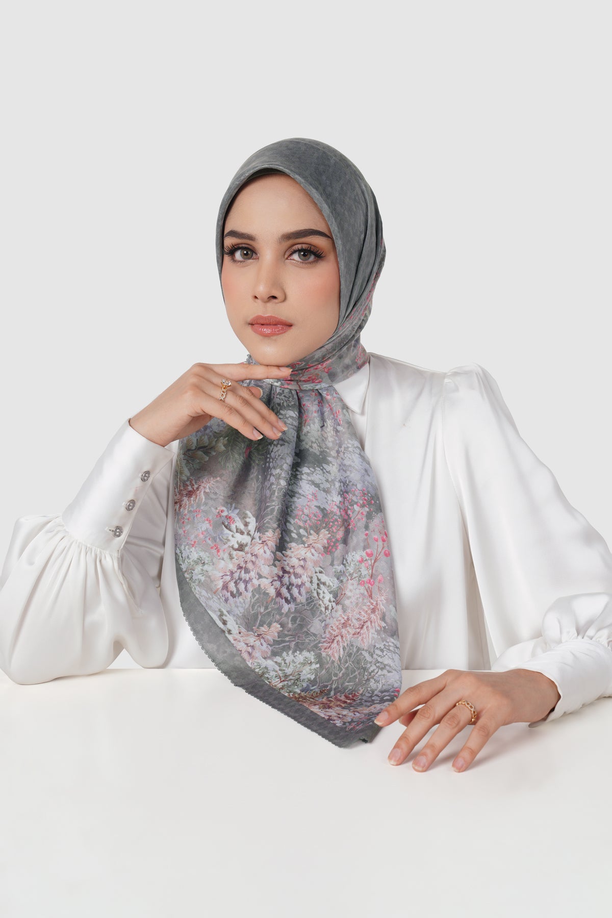 Holiday 3 Jacquard Voile - Fog