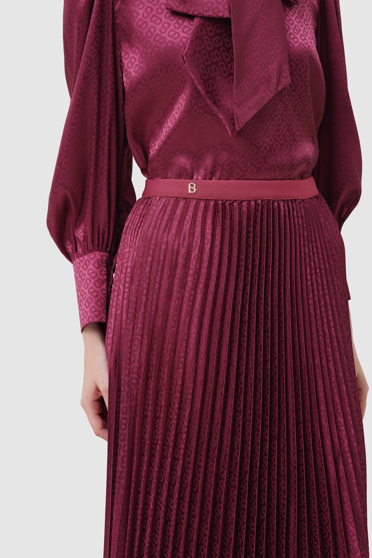 Alana Tapis Skirt - Raspberry