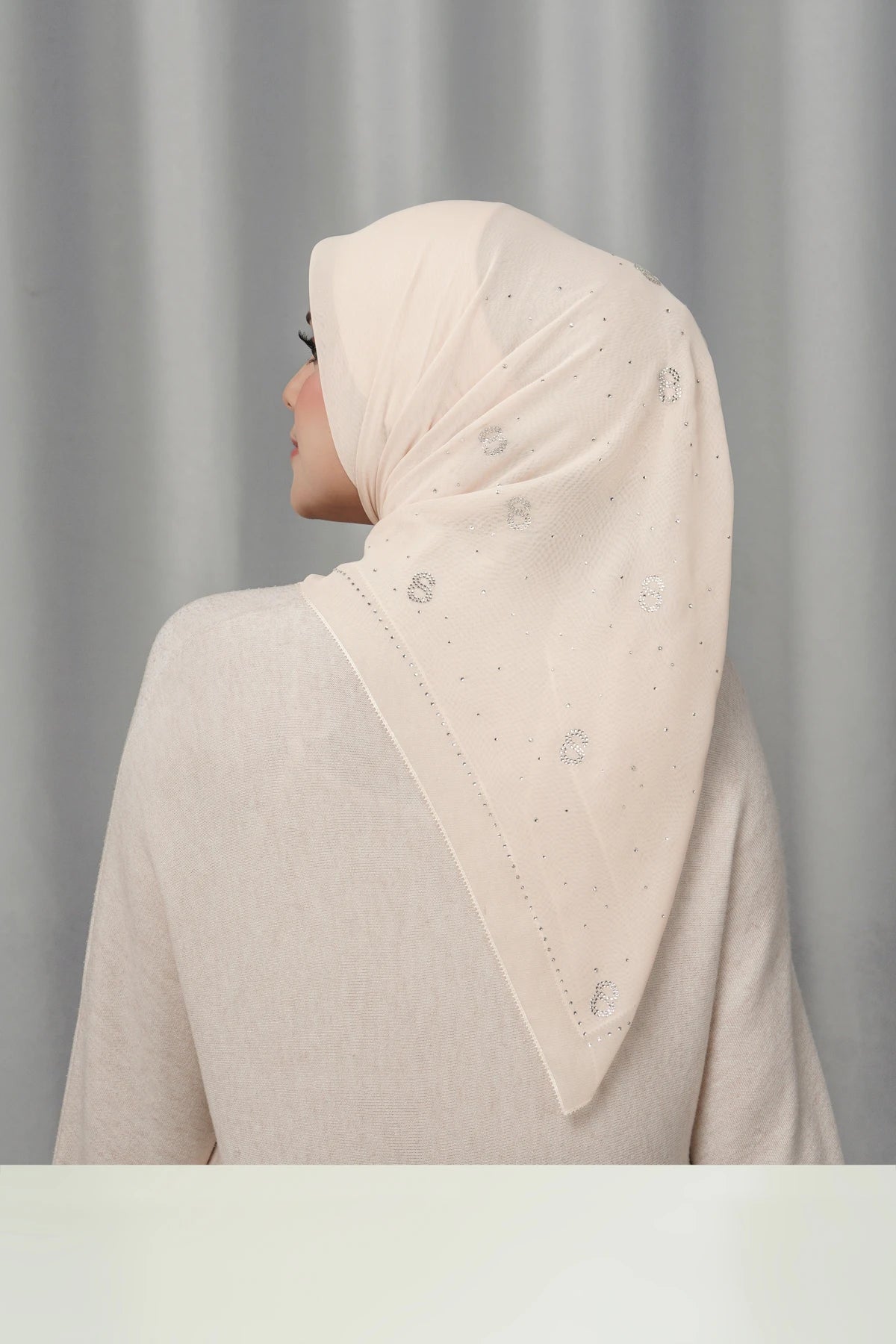Everyday Glam Scarf - Cream