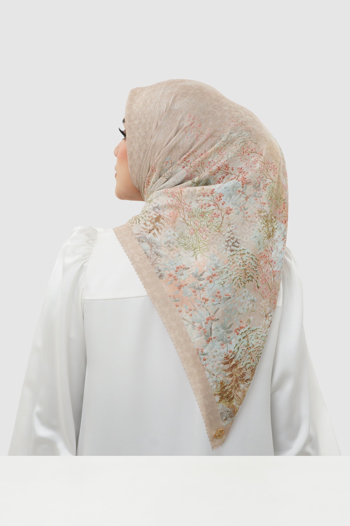 Holiday 3 Jacquard Voile - Latte