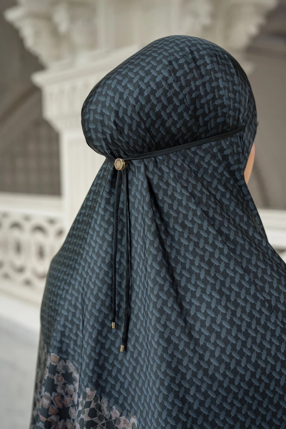 Haramain 2 Prayer Robe - Dates