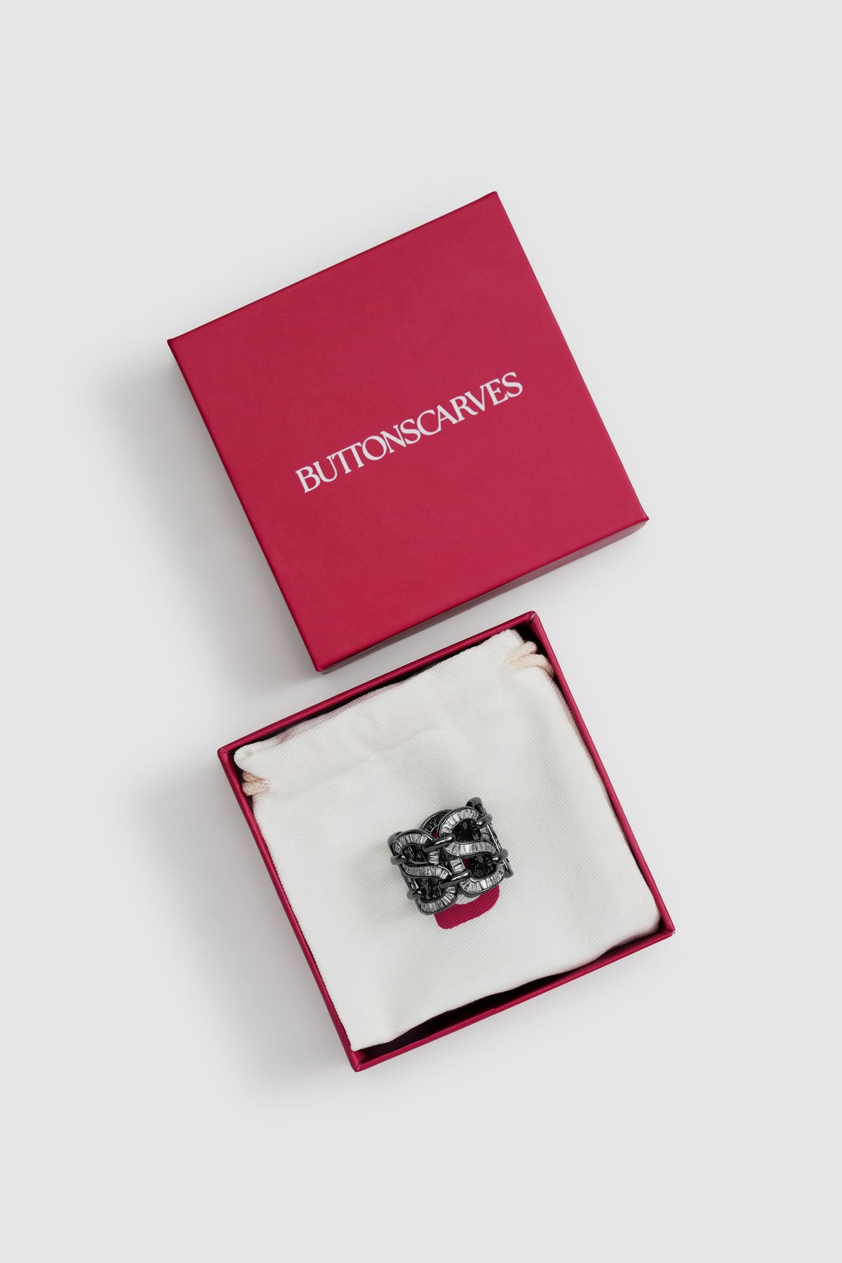 Lavish Ring Brooch - Hematite