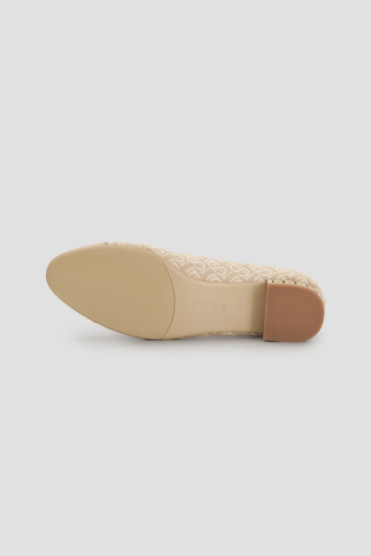 Elie Bimu Pump - Beige