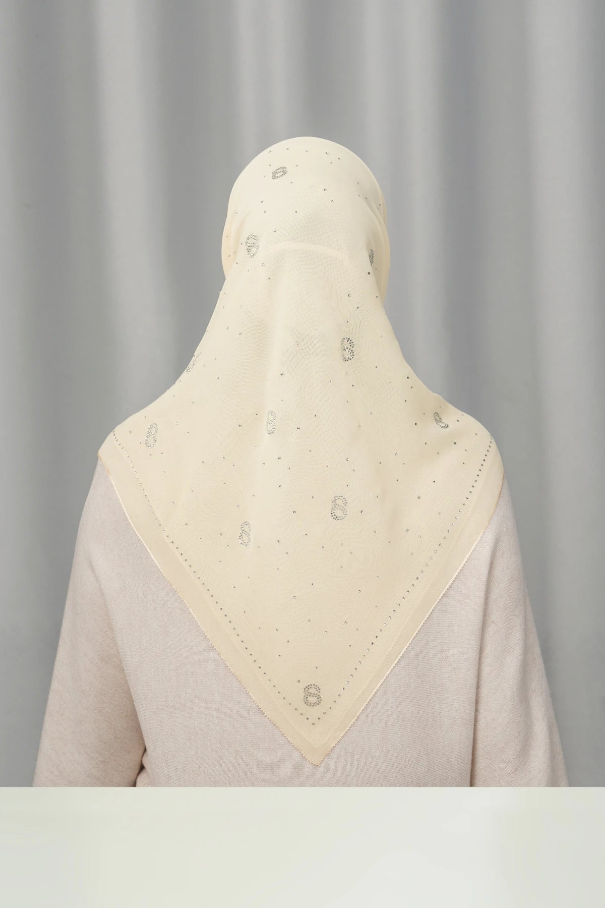 Everyday Glam Scarf - Chamomile