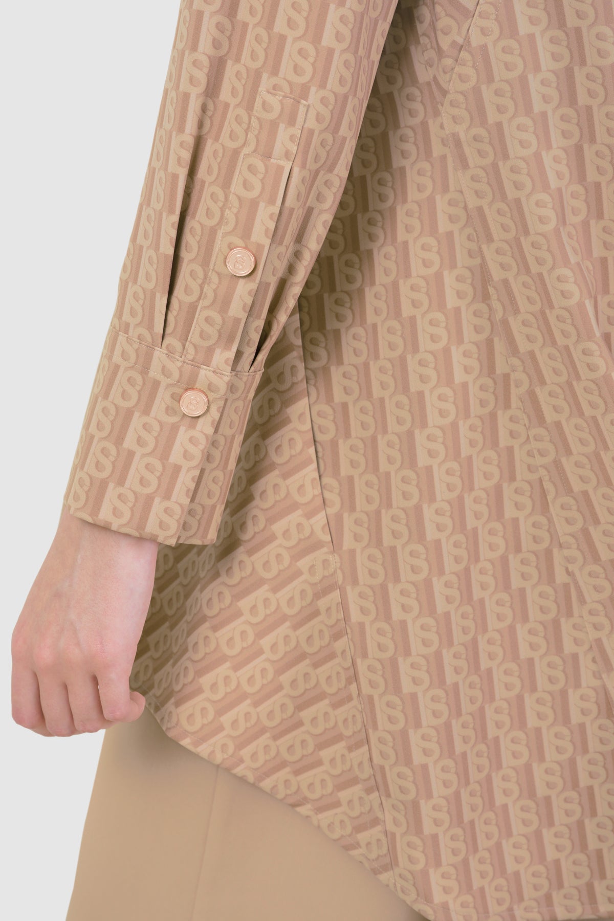 Leena Monogram Shirt - Mocha
