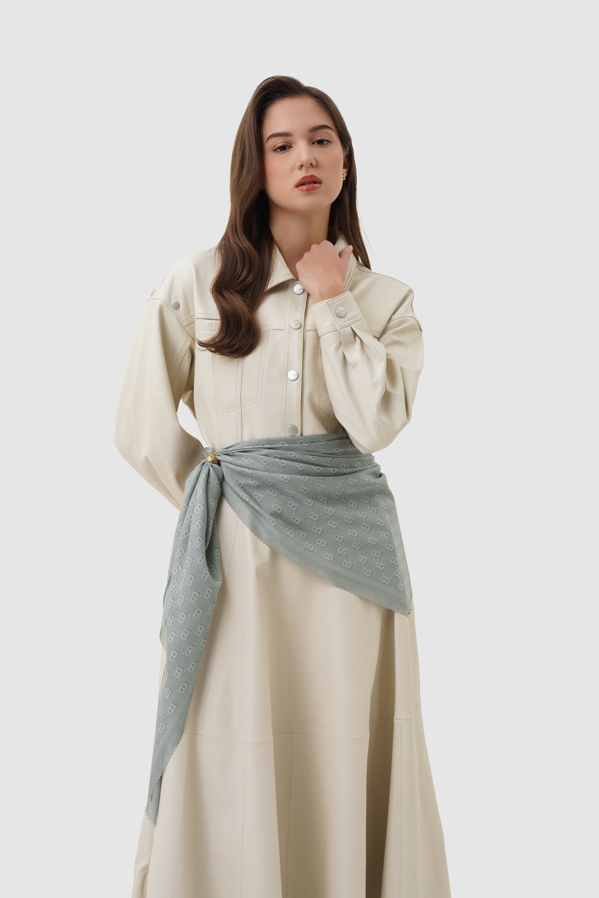 Beverly Square - Glacier Gray