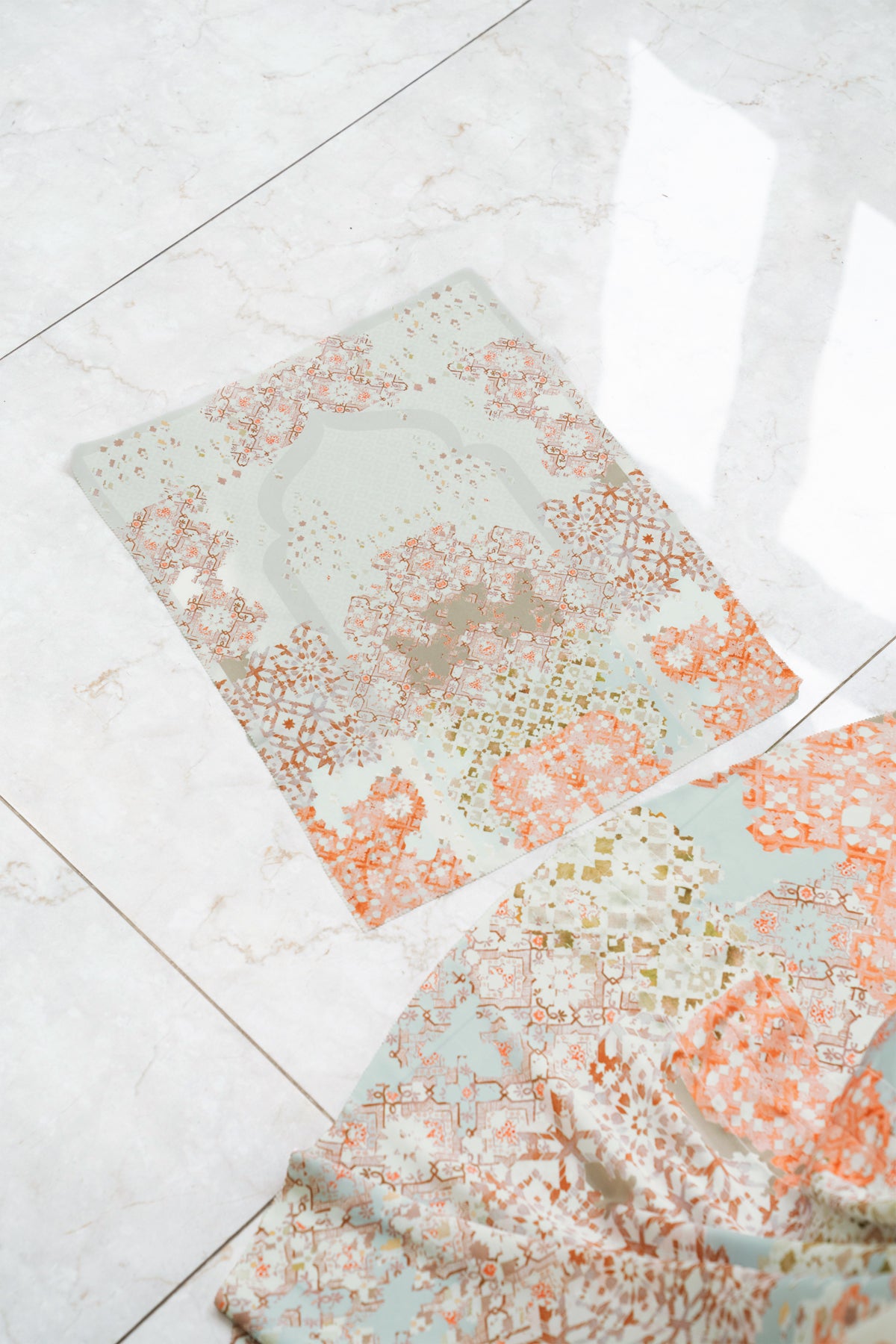 Moroccan Prayer Robe - Ivory