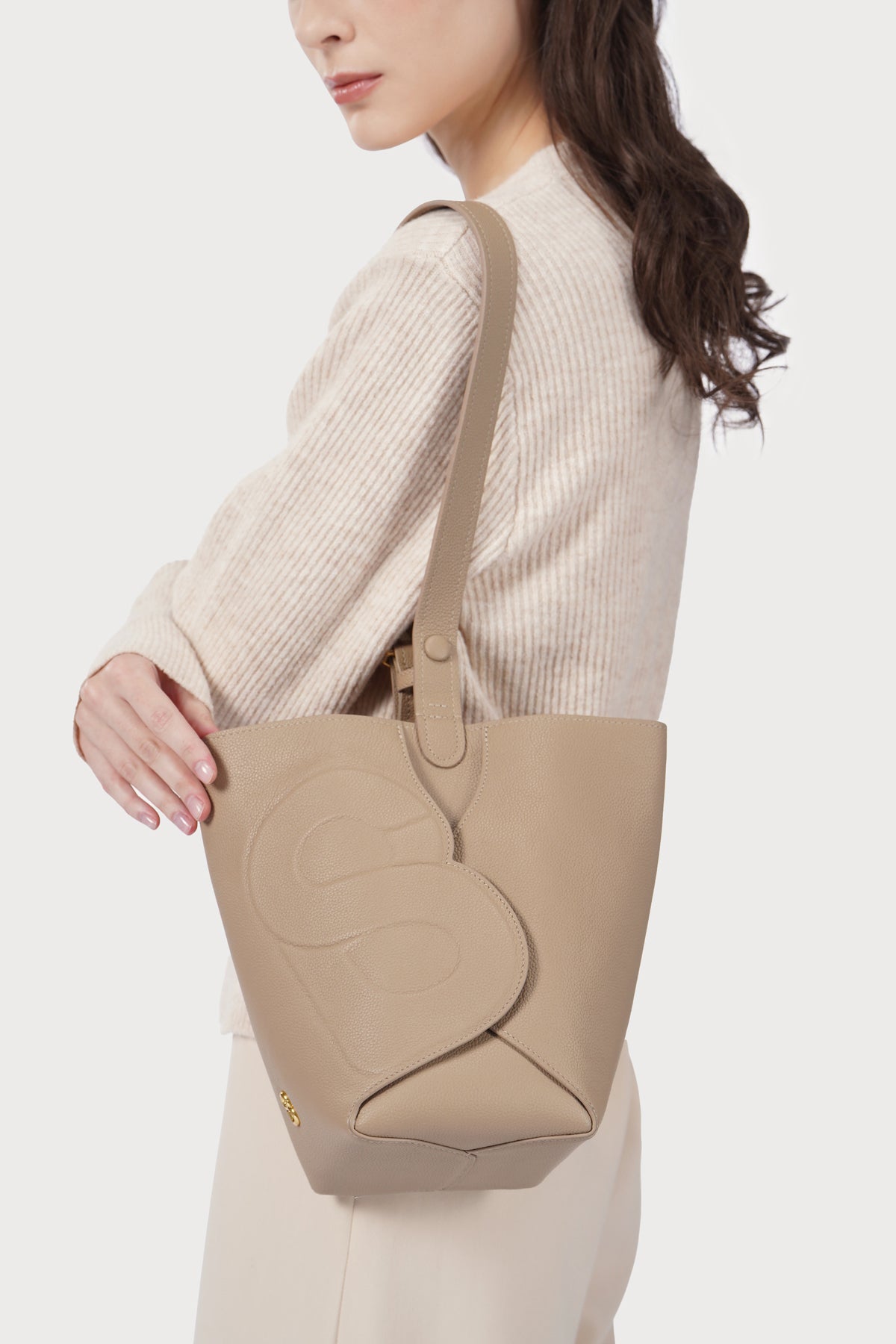 Aria Bucket Bag - Clay