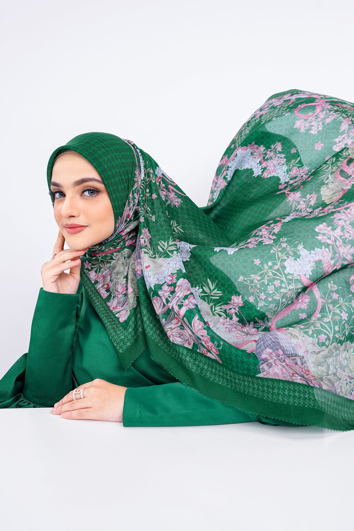 Al Aqsa Voile Meydanı - Zümrüt