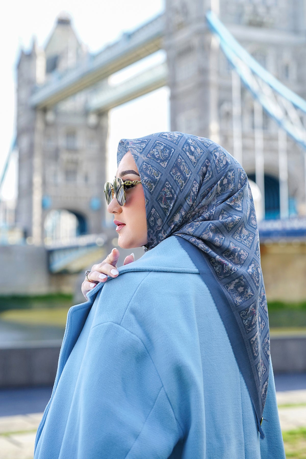 Autograph 2 Square - Achiever