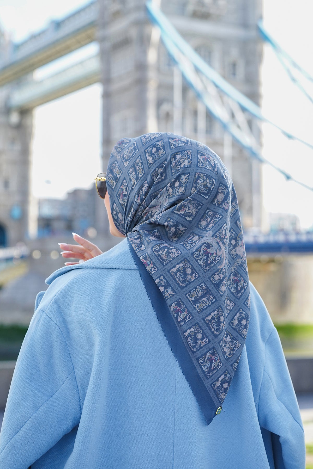 Autograph 2 Square - Achiever