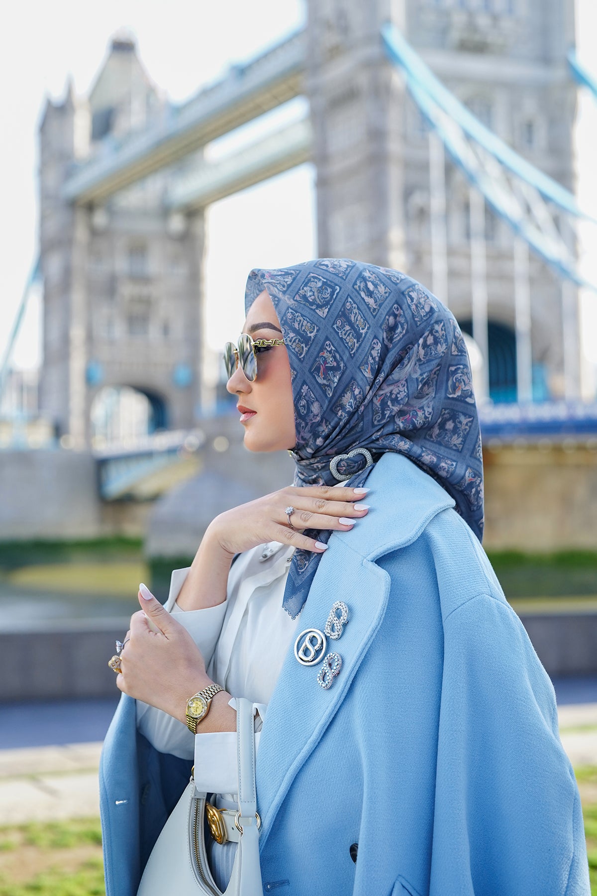 Autograph 2 Square - Achiever