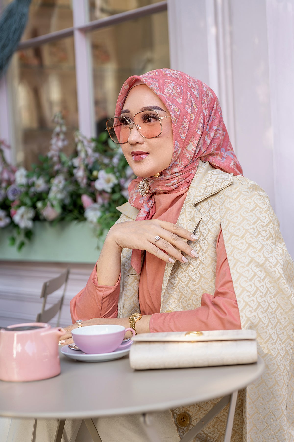 Autograph 2 Square - Lover